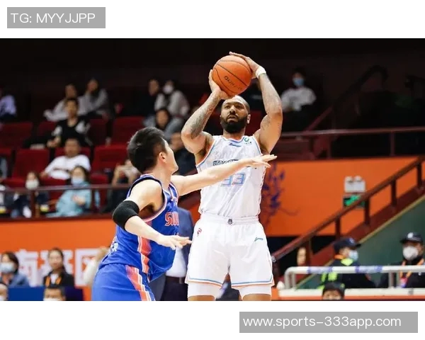 吉伦沃特加盟富邦勇士若违规可解约引发关注