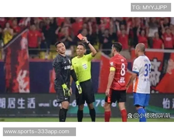 王大雷畅谈足球生涯最强对手与中国历史最佳门将身份揭秘 王大雷畅谈足球生涯最强对手与中国历史最佳门将身份揭秘