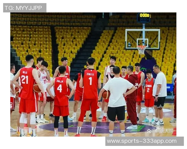 现代篮球阵容配置的重要性男篮首发阵容展现强大实力