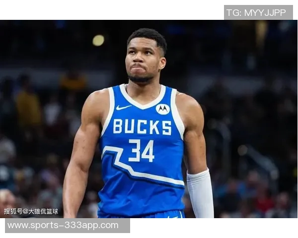 库里回应未询问邓利维字母哥转会传闻最终无人成功引进 库里回应未询问邓利维字母哥转会传闻最终无人成功引进